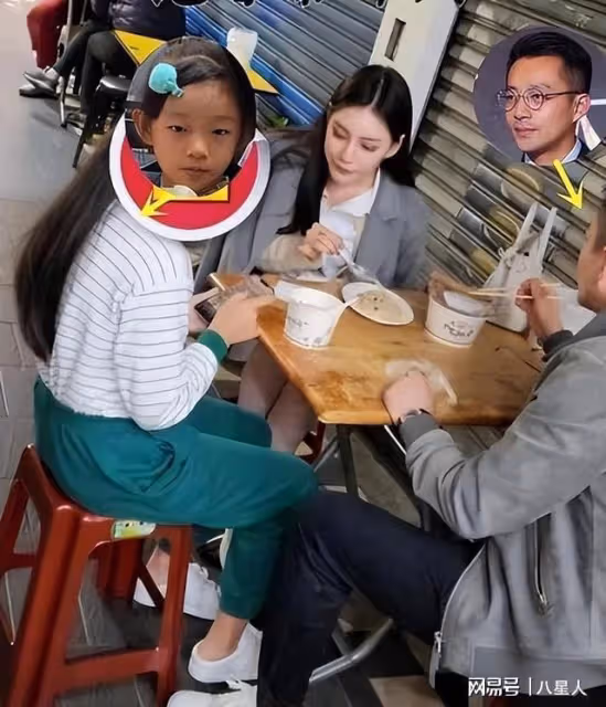 接地氣!汪小菲帶馬筱梅到成都吃串串,結果被一眾男粉絲圍著敬酒