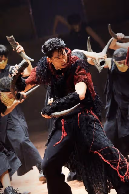AKIRA《披哥4》奪總冠軍 攜手MIYAVI成「首個日本滾燙家族」