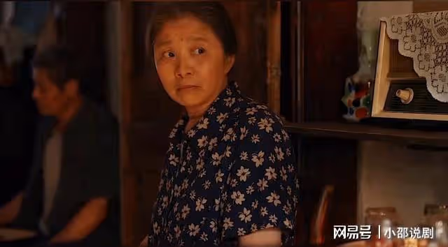 小巷人家:莊超英被逼迫給弟弟買房,終於理解當初的黃玲