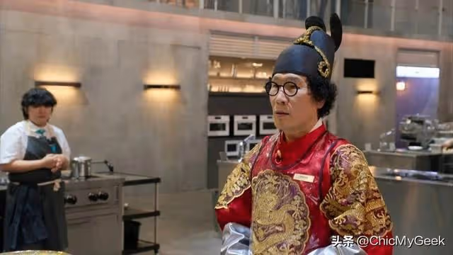 Netflix收視第一《黑白大廚》,參賽者被曝出軌、欠債、非法經營