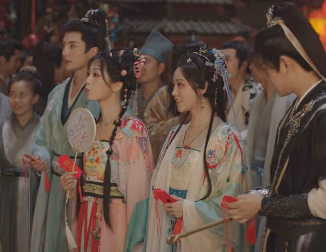 《永夜星河》中欺騙觀眾的穿幫鏡頭，網友：導演你過來，我不打你