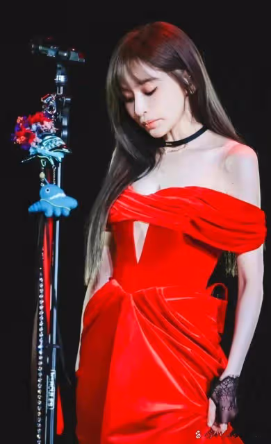 「甜心教主」王心凌美艷寫真!膚白貌美魔鬼身材性感火辣