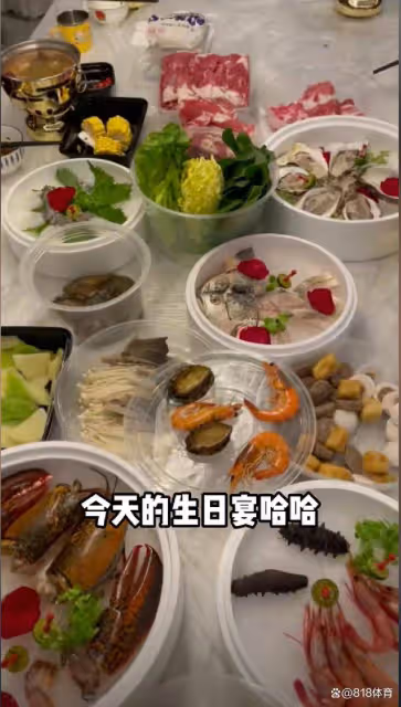 溫馨！王皓和漂亮媳婦為兒子慶生，海苔：感謝爸媽努力讓你們少操心！