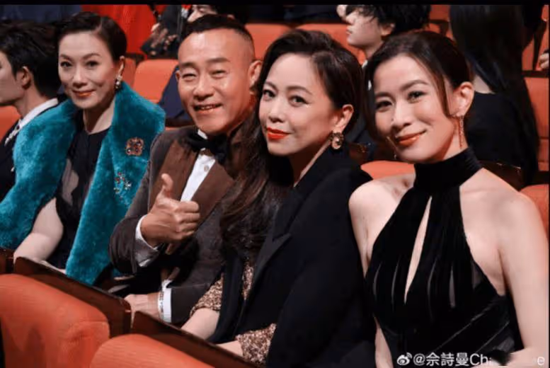 《金枝欲孽》四大主演20年再合體!佘詩曼大露背極性感!張可頤鄧萃雯氣質高貴