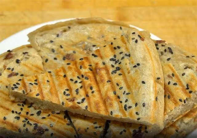 香蕉里加點麵粉,還能這麼好吃,不油炸不加水,我家孩子點名吃