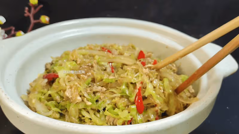 不懂吃這「菜王」就虧了,立冬後敞開吃!急火快炒一大盤,吃出滿口鮮脆特下飯