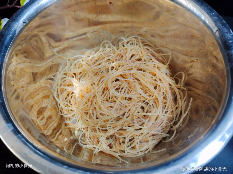 不懂吃這「菜王」就虧了,立冬後敞開吃!急火快炒一大盤,吃出滿口鮮脆特下飯