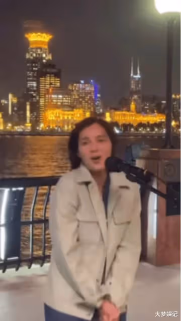 最美港姐街頭賣唱？謝嘉怡奪冠後工作少…忍上海11度低溫唱到發抖