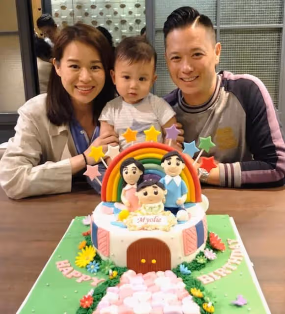 胡杏兒笑顏十年未改,婚姻經營秘訣何在,引人深思