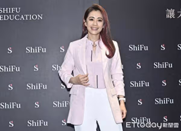 柯以柔驚吐「乳房照出不規則陰影」 剛交往新男友…媽媽診間痛哭