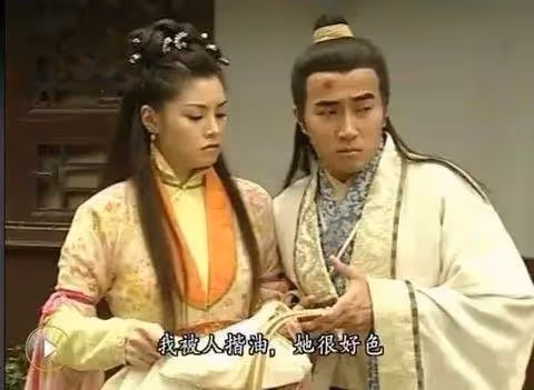 TVB前花旦與外國男友人擁抱品酒,感情生活神秘,曾有四段情均無果被批拜金