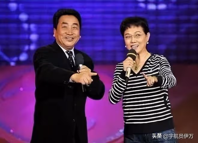 「春晚釘子戶」姜昆的老婆,丈夫能上22次春晚