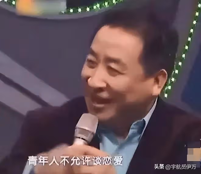 「春晚釘子戶」姜昆的老婆,丈夫能上22次春晚
