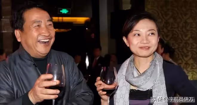 「春晚釘子戶」姜昆的老婆,丈夫能上22次春晚