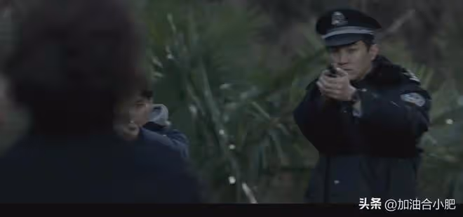 好傢夥,看完《黑白訣》24集大結局,我心情複雜地寫下這篇文章!