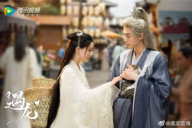 《永夜星河》祝緒丹被楊冪力捧,SJ金希澈的偶像、曾和於正撕破臉