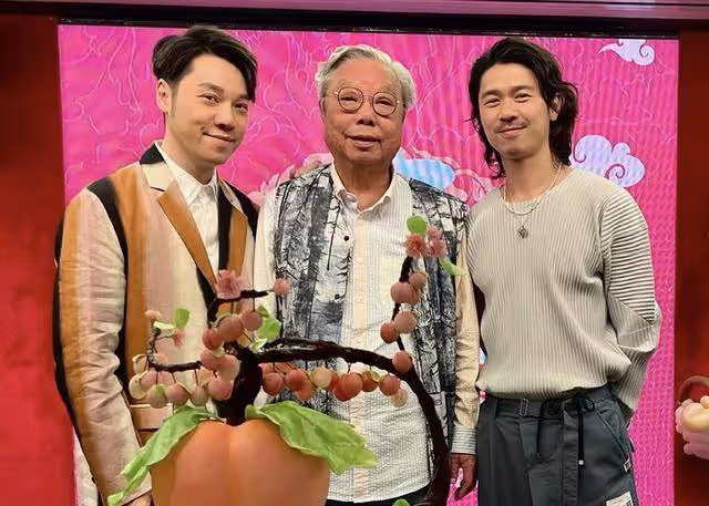 突發!香港男星宣布辭任家族生意董事職務,同性婚姻獲父親力挺