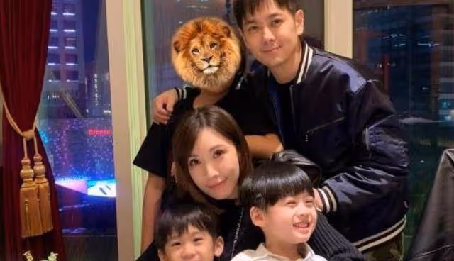 18歲黃渤低調,張衛健藏鋒,雷佳音青春照卻讓人驚艷不已