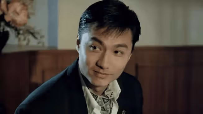 他曾是香港第一美男,拋棄劉嘉玲拒絕林青霞,如今落魄成了老大爺
