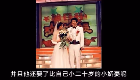 曾與董卿相戀同居6年,被稱是前央視一哥,現年過半百卻令人羨慕