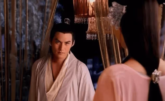45歲「內娛第一男花瓶」:曾拒絕1個億,婚房只寫老婆的名字,如今成了女兒奴