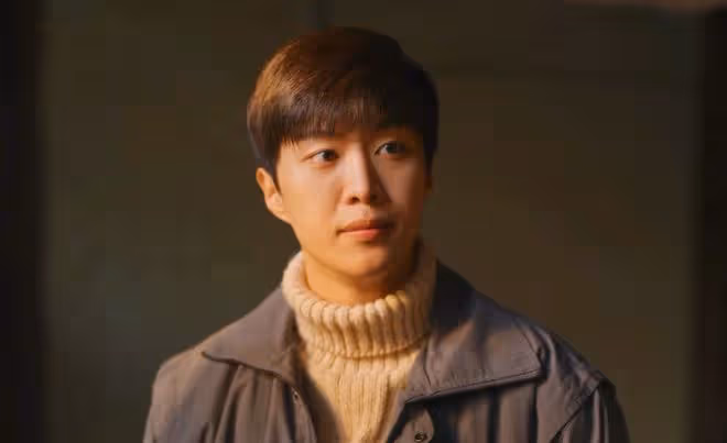 《小巷人家》莊家父子看不起的向鵬飛，迎娶市長千金，成最大贏家
