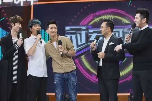 封殺10年,被索賠227億違約金的陳楚生經歷了什麼?