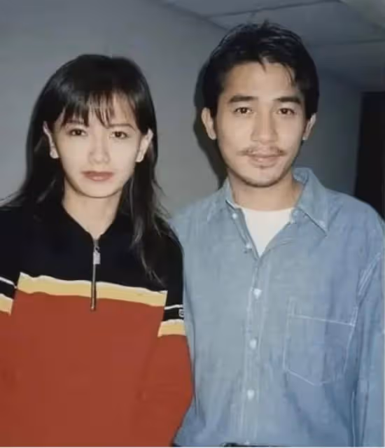 58歲曾華倩在線求工作,與梁朝偉分手36年後,被嘲「豪門棄婦」