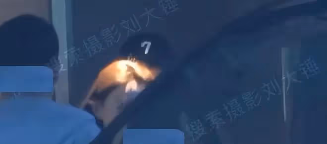 黃曉明葉珂分手?黃曉明暫未刪除官宣內容!