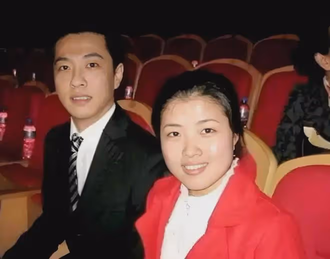 顧國寧先喪父後離婚,工作20年離職,如今46歲不幸離世!