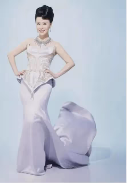 一曲成名的歌唱家祖海48歲依然單身,這背後的原因讓人唏噓!