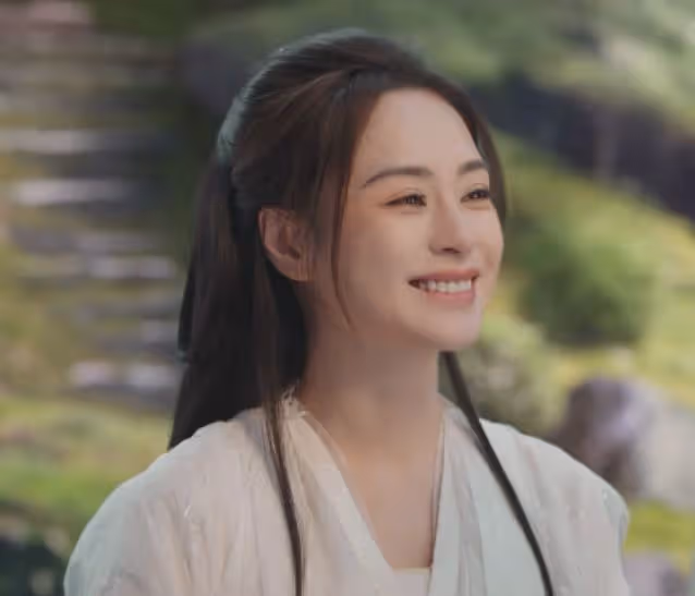 15萬人打出7.6分!43歲阿嬌終於告別「肉裝妲己」的尷尬了?