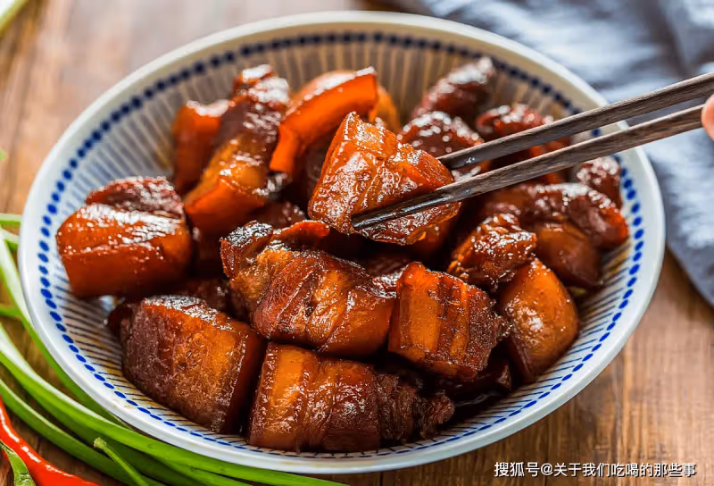 豬肉腥味最怕它，燉豬肉時加「1勺」，軟糯不柴，香味濃郁，好吃