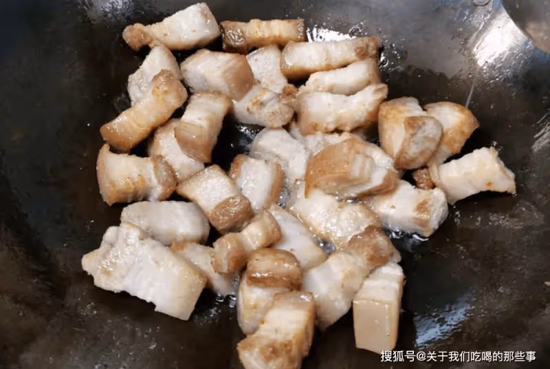 豬肉腥味最怕它，燉豬肉時加「1勺」，軟糯不柴，香味濃郁，好吃
