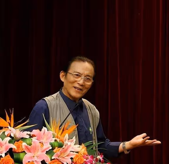 回顧游本昌自演過「濟公」,身上便「怪事」連連,至今都解釋不了