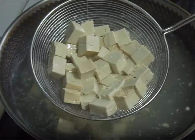 想吃麻婆豆腐在家自己做,豆腐香辣滑嫩,傳統老味道,我的熱愛
