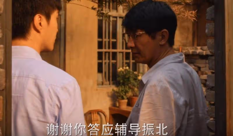《小巷人家》:直到莊超英怒扇耳女兒,才明白他在害怕什麼