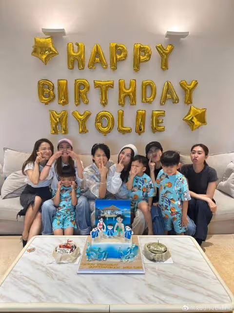 TVB視後胡杏兒獲家人慶生!生日蛋糕太有愛,姐妹團登門送祝福