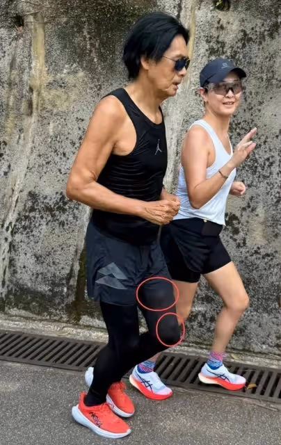 68歲周潤發否認患腫瘤，稱身上的小疙瘩藥油塗一塗就散開了