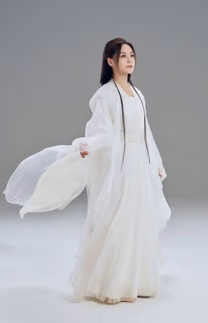 永夜星河最美女生上線!出場12秒驚艷觀眾,真正做到了越素越美