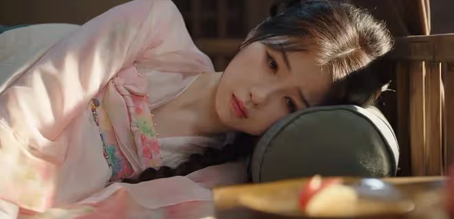 《永夜星河》慕聲為什麼知道現代的鞦韆？這是伏筆嗎？