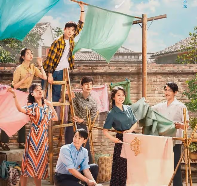 小巷人家第22集:棟哲替筱婷挨巴掌感情升溫,奶奶偏心分瓜太氣人