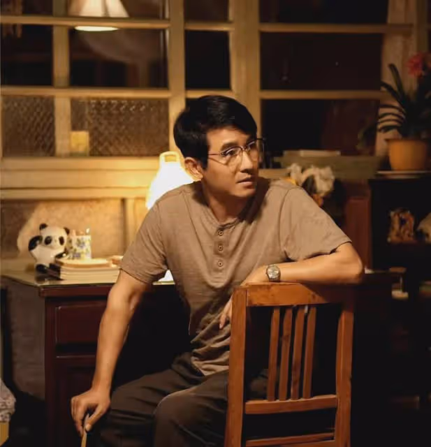 小巷人家第22集:棟哲替筱婷挨巴掌感情升溫,奶奶偏心分瓜太氣人