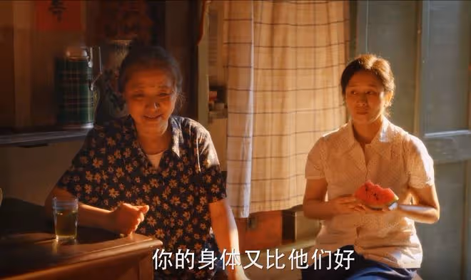 《小巷人家》莊趕美趕走父母,黃玲噩夢到來,莊圖南舉動令人寒心