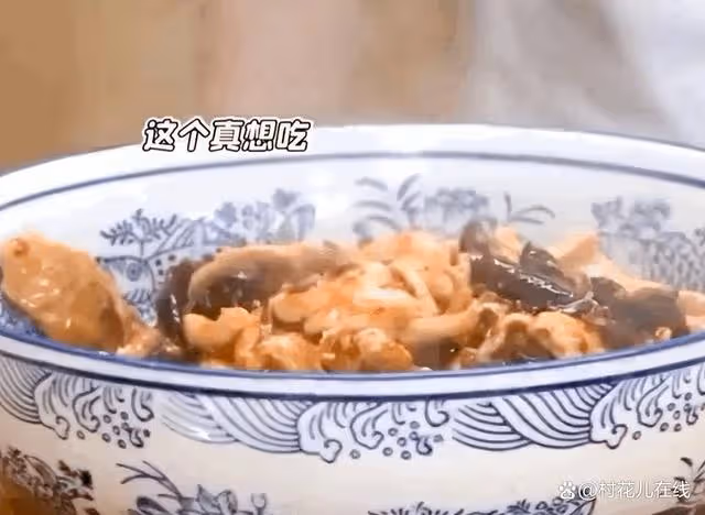肖戰幫趙露思宣傳新劇登熱搜，意外被挖出寵妻言論網友狂贊好男人