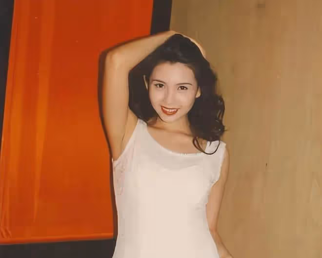 三分性感七分嫵媚,風韻猶存天花板!這10位女星讓人一眼萬年