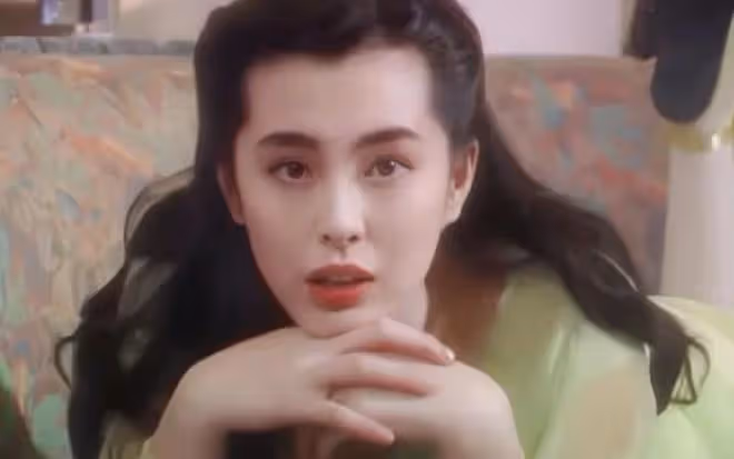 三分性感七分嫵媚,風韻猶存天花板!這10位女星讓人一眼萬年