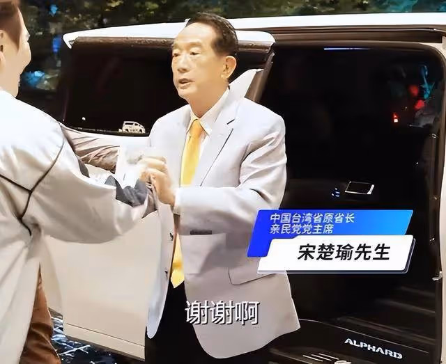 向太打破沉默,直言「原則立場」,劉嘉玲惹怒真相曝光