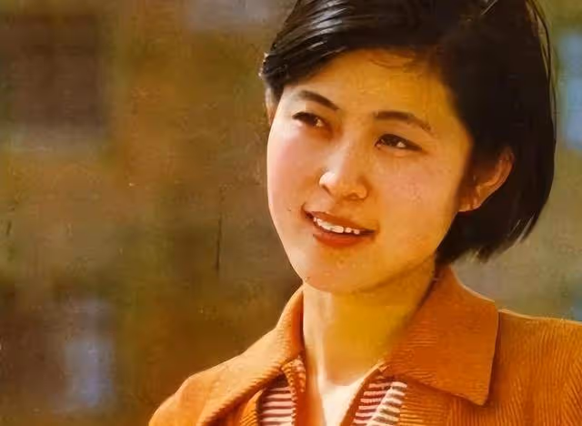 王文瀾：離棄倪萍與病兒，背負罵名18載，今70歲獨身生活