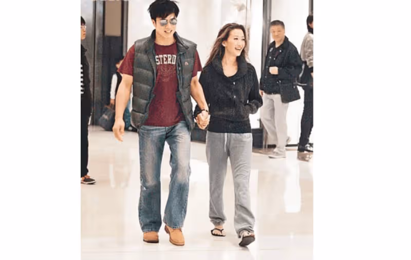曾一年換7次男友未婚生女，如今41歲的謝霆鋒胞妹，為何仍無人敢娶？